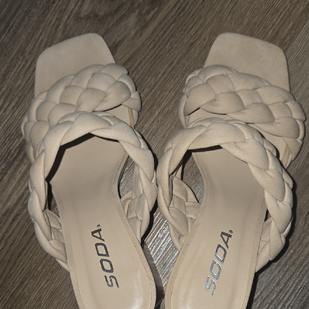 Soda Women's Tan Braided Sandals